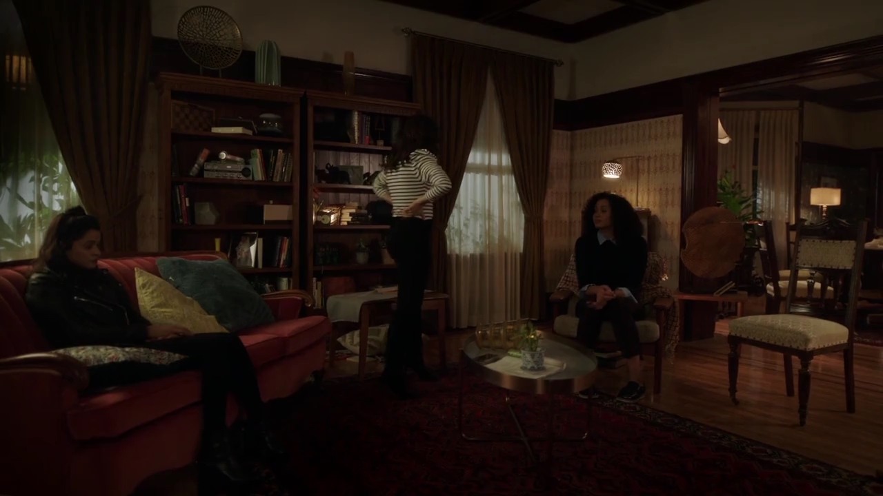 Charmed-Online-dot-nl_Charmed-1x02LetThisMotherOut02028.jpg Charmed-Online-dot-nl_Charmed-1x02LetThisMotherOut02028.jpg