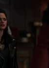 Charmed-Online-dot-nl_Charmed-1x02LetThisMotherOut01837.jpg