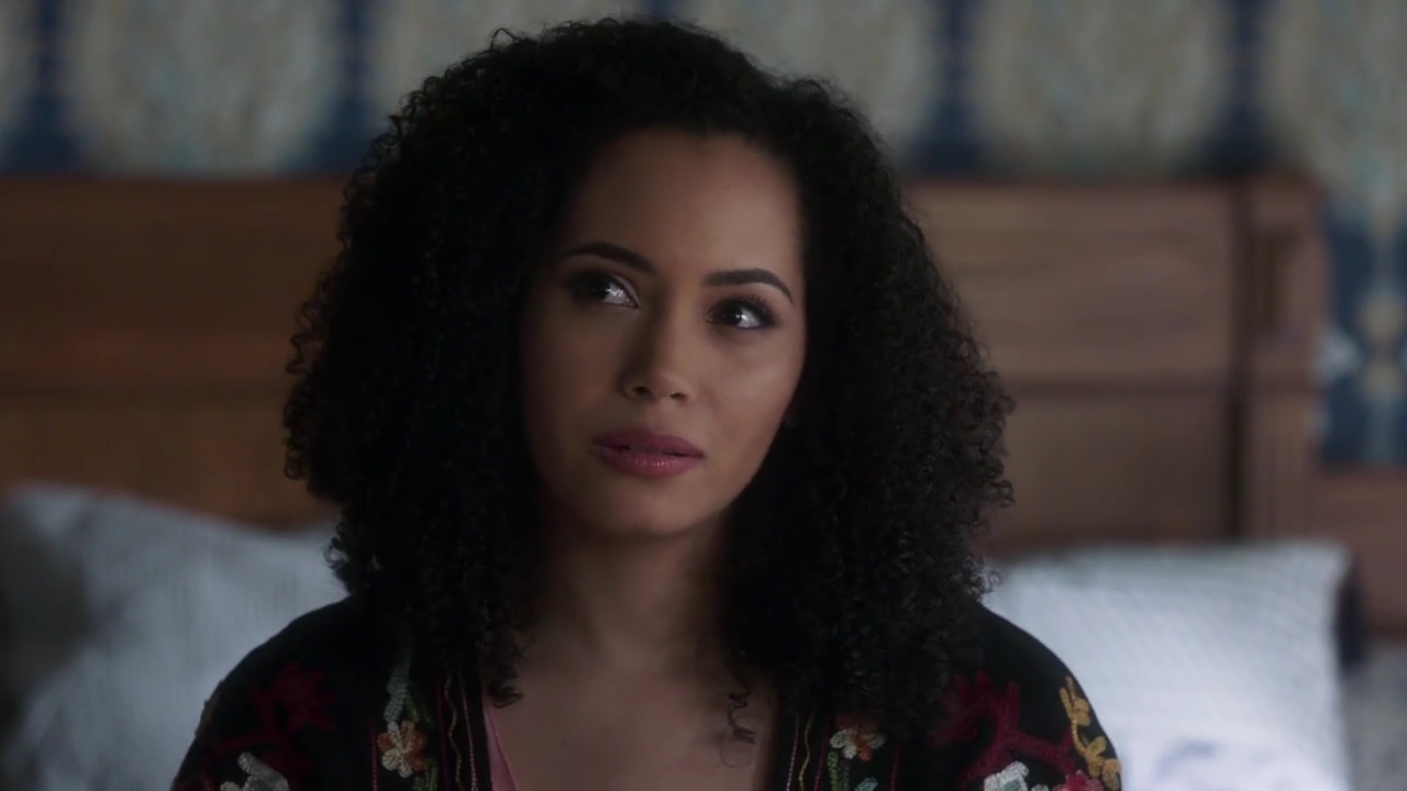 Charmed-Online-dot-nl_Charmed-1x05OtherWoman00829.jpg Charmed-Online-dot-nl_Charmed-1x05OtherWoman00829.jpg