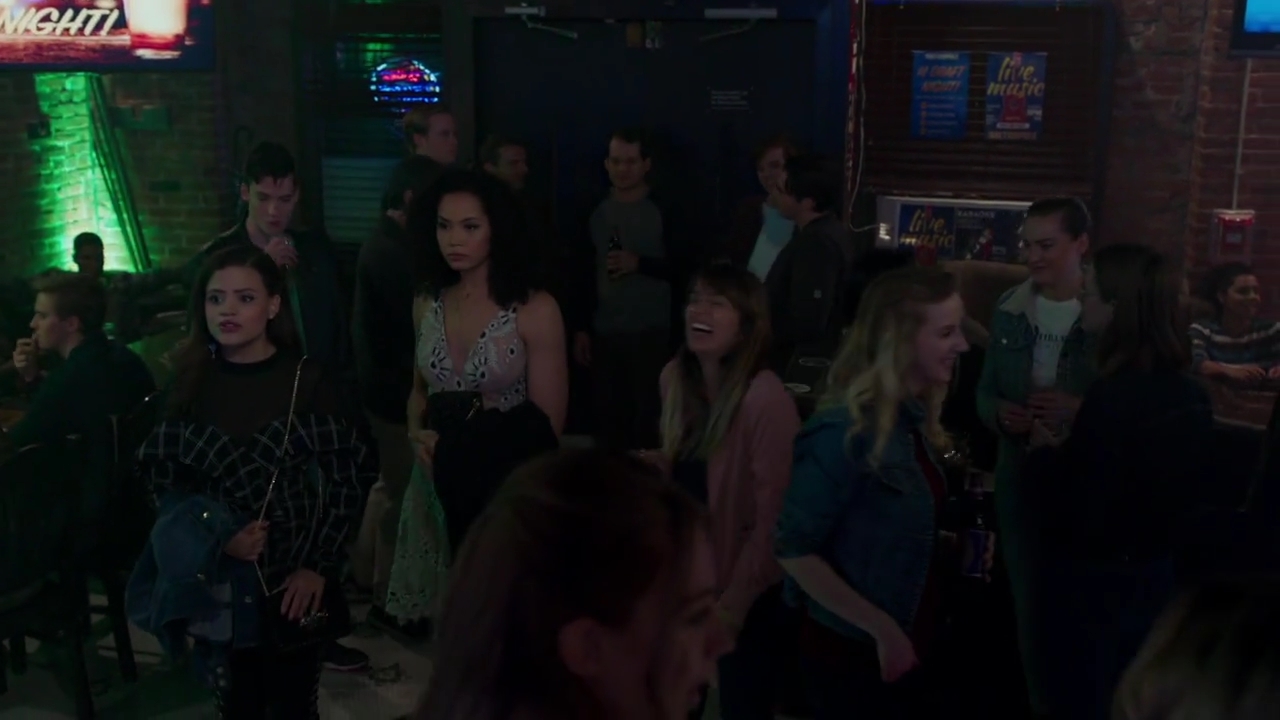 Charmed-Online-dot-nl_Charmed-1x05OtherWoman01019.jpg Charmed-Online-dot-nl_Charmed-1x05OtherWoman01019.jpg