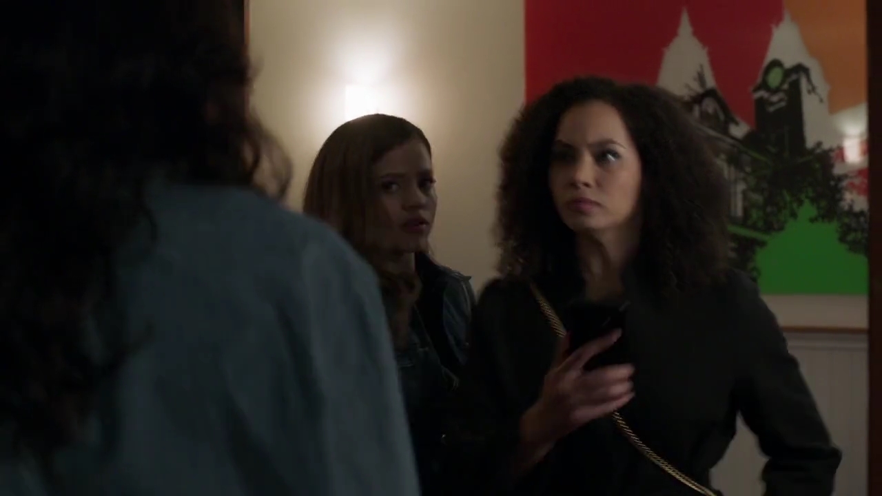 Charmed-Online-dot-nl_Charmed-1x05OtherWoman01545.jpg