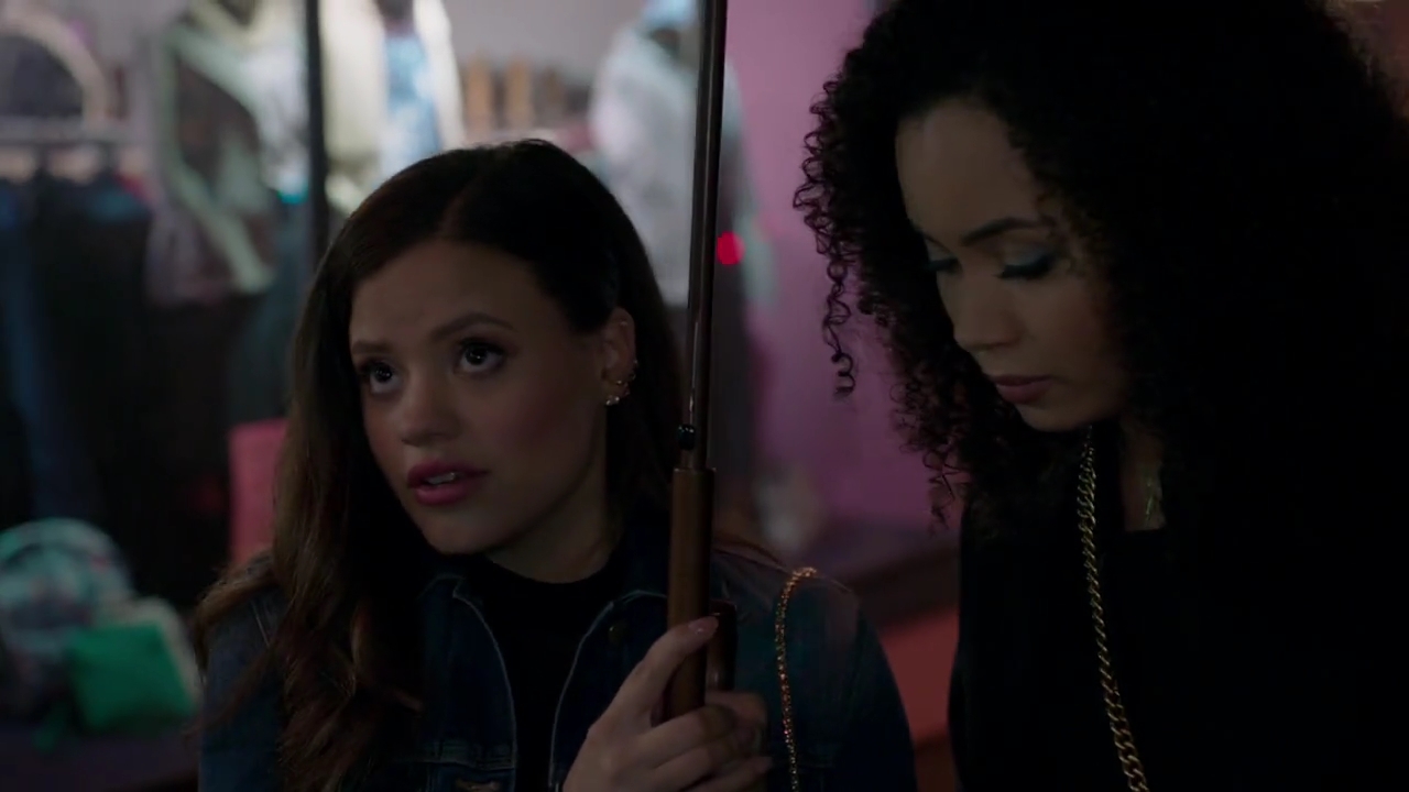 Charmed-Online-dot-nl_Charmed-1x05OtherWoman01641.jpg Charmed-Online-dot-nl_Charmed-1x05OtherWoman01641.jpg