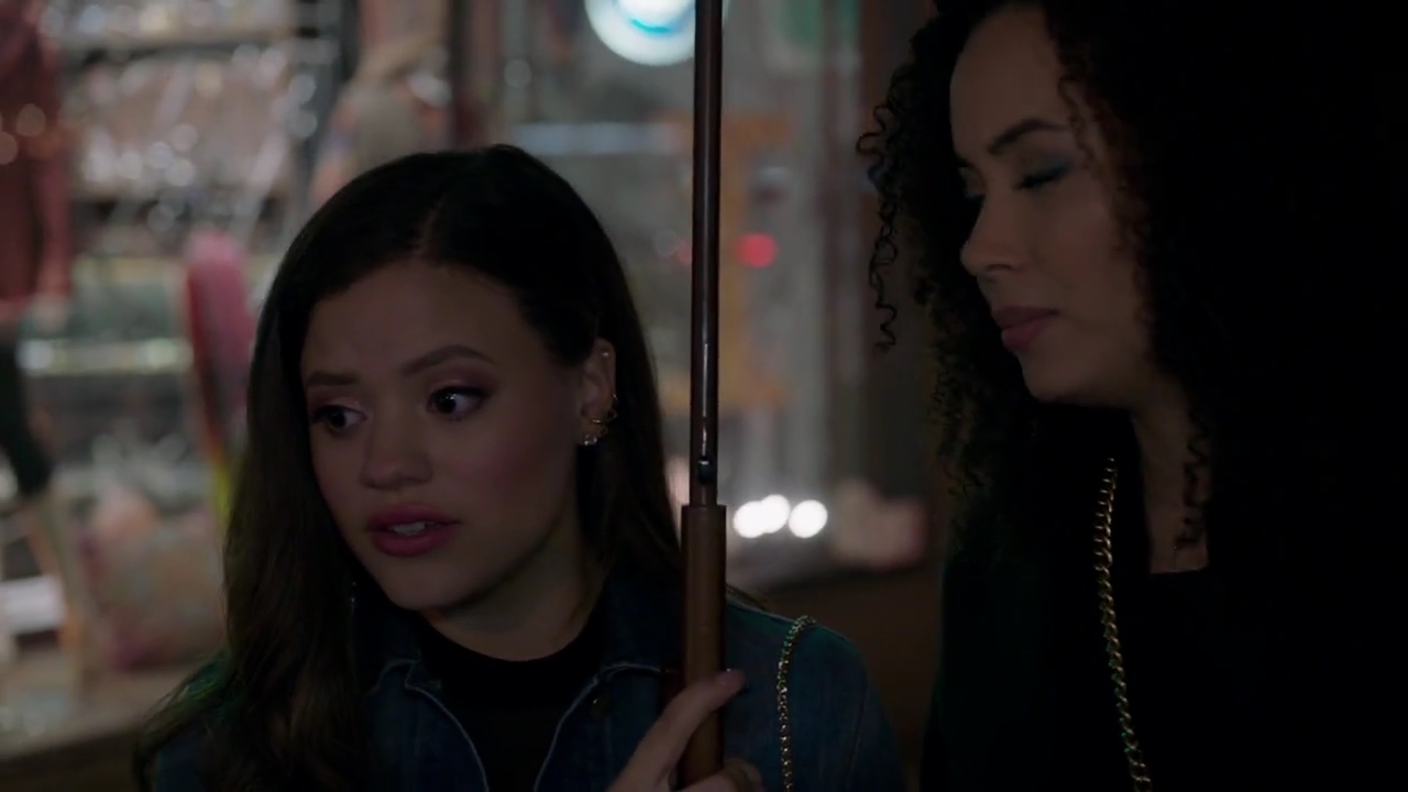 Charmed-Online-dot-nl_Charmed-1x05OtherWoman01657.jpg Charmed-Online-dot-nl_Charmed-1x05OtherWoman01657.jpg