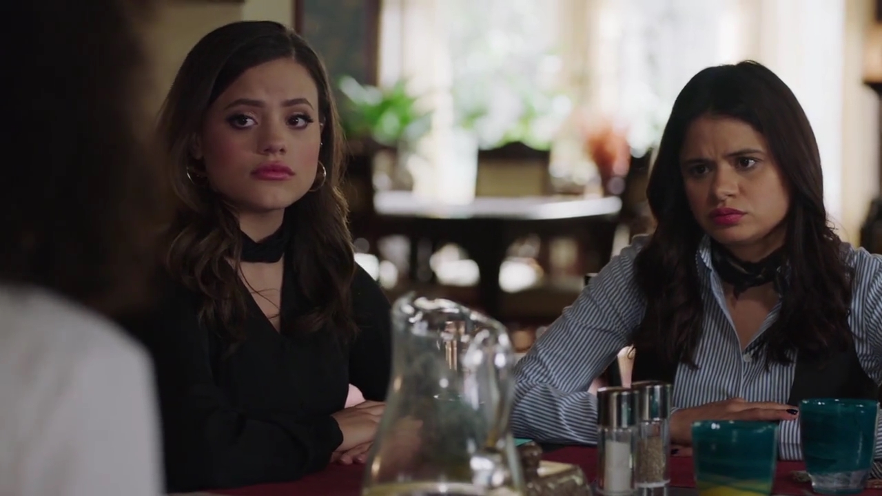 Charmed-Online-dot-nl_Charmed-1x05OtherWoman02046.jpg
