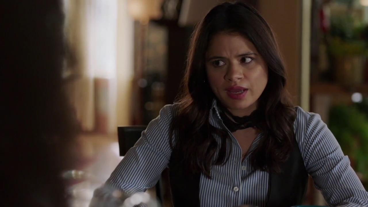 Charmed-Online-dot-nl_Charmed-1x05OtherWoman02052.jpg