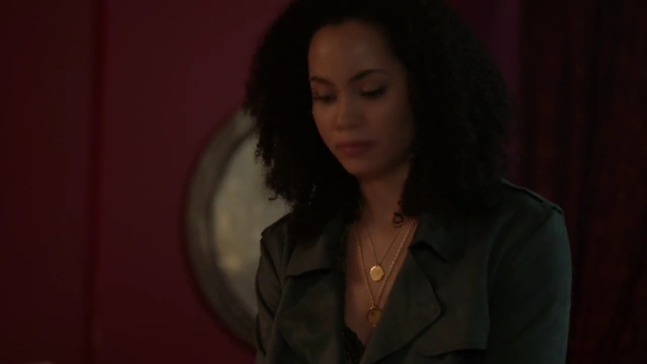 Charmed-Online-dot-nl_Charmed-1x06KappaSpirit01722.jpg