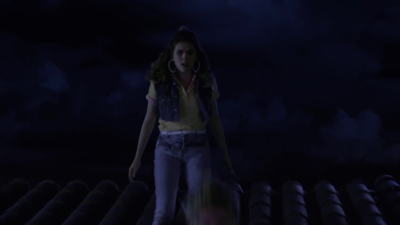 Charmed-Online-dot-nl_Charmed-1x06KappaSpirit01868.jpg