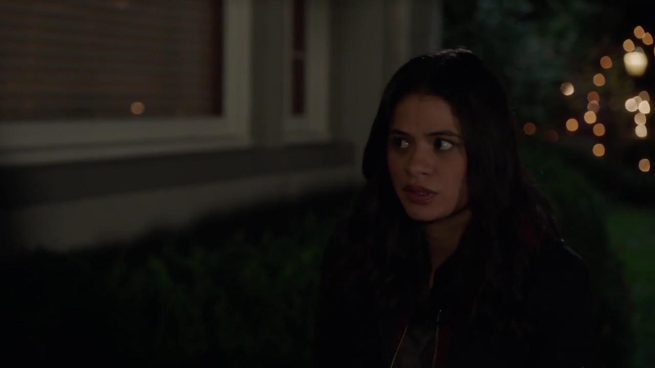 Charmed-Online-dot-nl_Charmed-1x06KappaSpirit02021.jpg