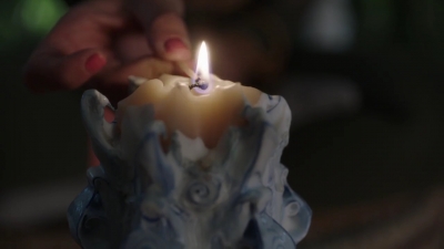 Charmed-Online-dot-nl_Charmed-1x06KappaSpirit00324.jpg