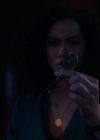 Charmed-Online-dot-nl_Charmed-1x06KappaSpirit02407.jpg