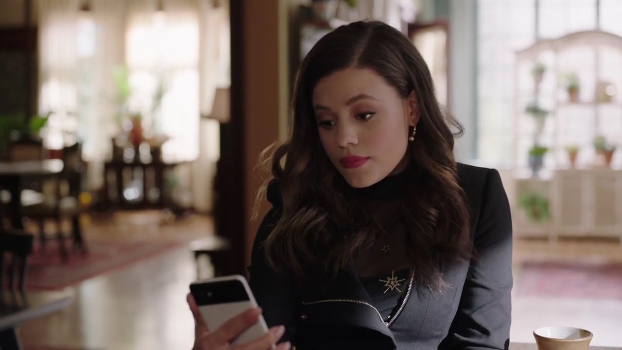 Charmed-Online-dot-nl_Charmed-1x07OutofScythe00510.jpg