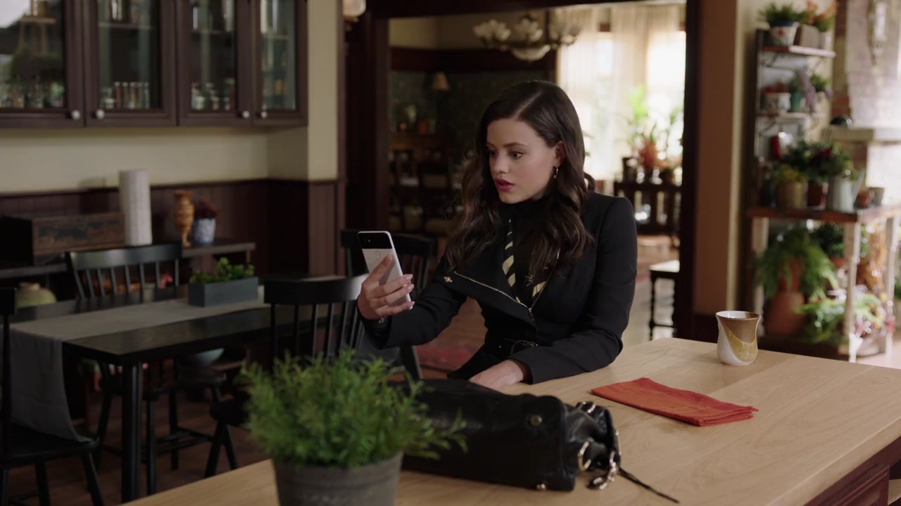 Charmed-Online-dot-nl_Charmed-1x07OutofScythe00513.jpg