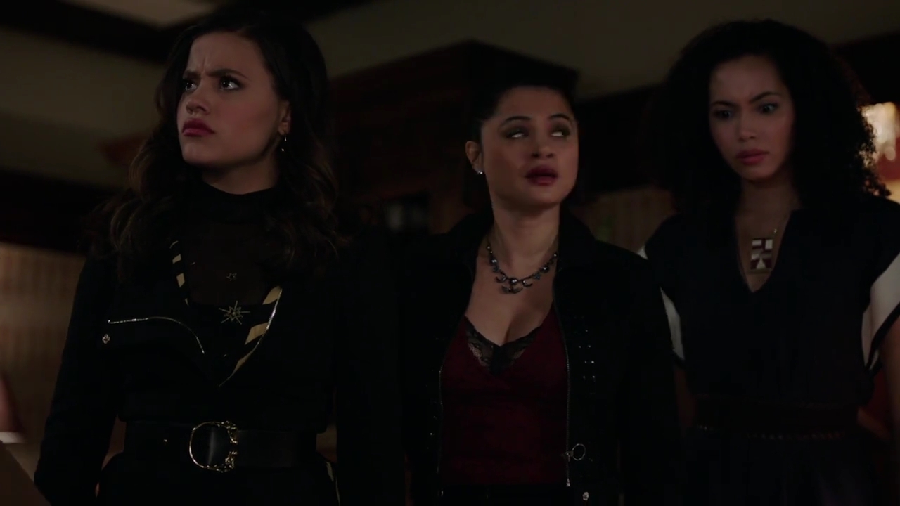 Charmed-Online-dot-nl_Charmed-1x07OutofScythe00563.jpg