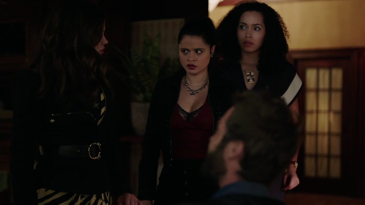 Charmed-Online-dot-nl_Charmed-1x07OutofScythe00581.jpg