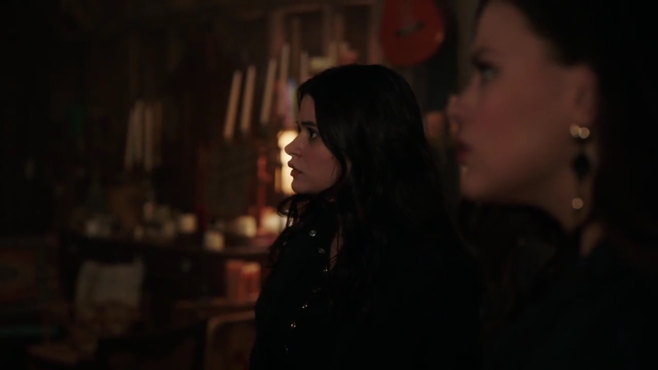 Charmed-Online-dot-nl_Charmed-1x07OutofScythe01456.jpg Charmed-Online-dot-nl_Charmed-1x07OutofScythe01456.jpg