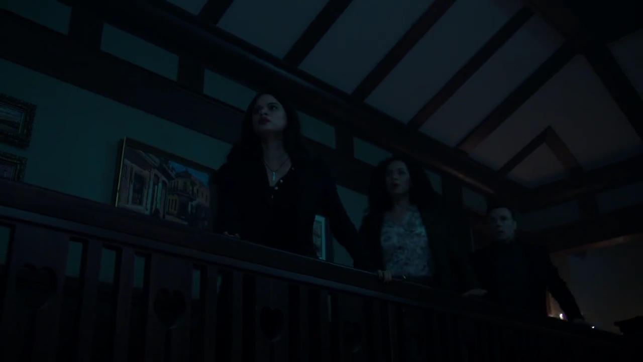 Charmed-Online-dot-nl_Charmed-1x07OutofScythe01718.jpg Charmed-Online-dot-nl_Charmed-1x07OutofScythe01718.jpg