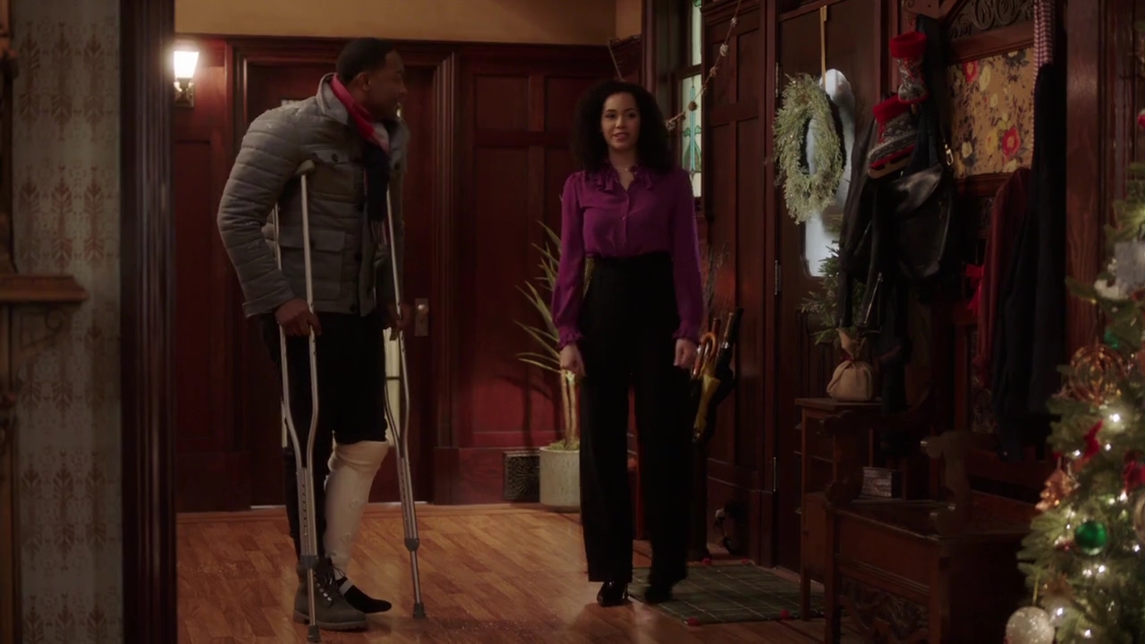 Charmed-Online-dot-nl_Charmed-1x09JingleHell00429.jpg Charmed-Online-dot-nl_Charmed-1x09JingleHell00429.jpg