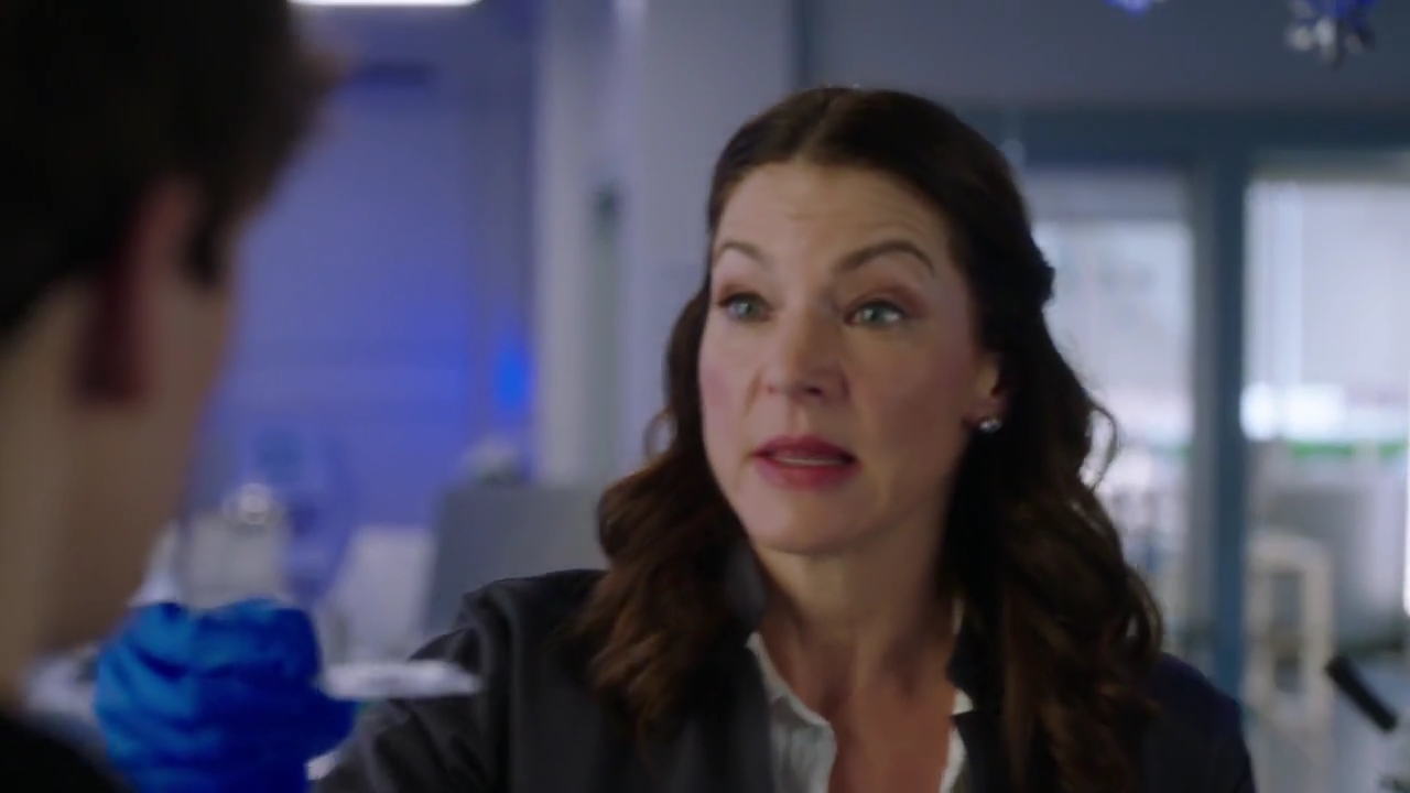 Charmed-Online-dot-nl_Charmed-1x09JingleHell00463.jpg Charmed-Online-dot-nl_Charmed-1x09JingleHell00463.jpg