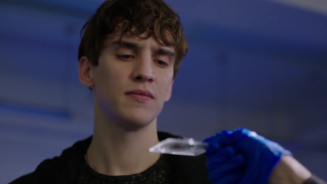 Charmed-Online-dot-nl_Charmed-1x09JingleHell00465.jpg Charmed-Online-dot-nl_Charmed-1x09JingleHell00465.jpg