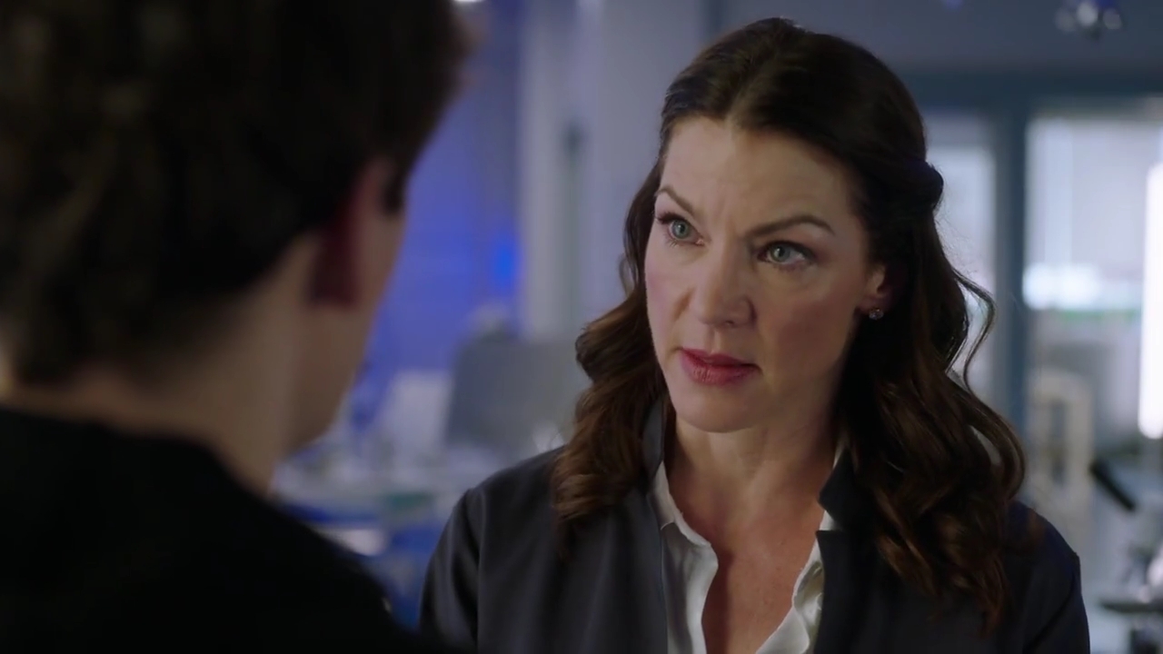 Charmed-Online-dot-nl_Charmed-1x09JingleHell00484.jpg Charmed-Online-dot-nl_Charmed-1x09JingleHell00484.jpg