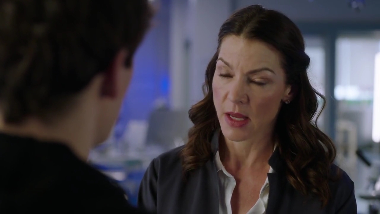 Charmed-Online-dot-nl_Charmed-1x09JingleHell00485.jpg Charmed-Online-dot-nl_Charmed-1x09JingleHell00485.jpg