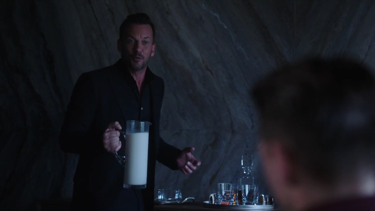 Charmed-Online-dot-nl_Charmed-1x09JingleHell00535.jpg Charmed-Online-dot-nl_Charmed-1x09JingleHell00535.jpg