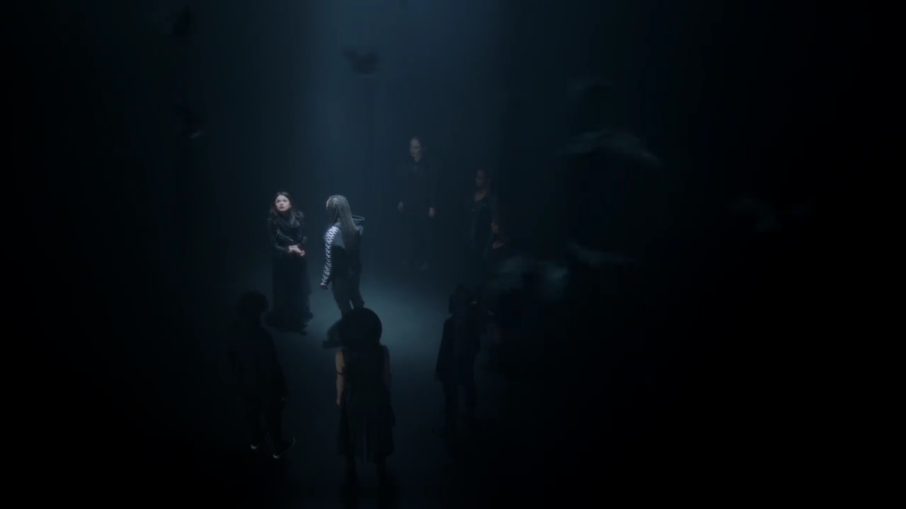 Charmed-Online-dot-nl_Charmed-1x09JingleHell00833.jpg Charmed-Online-dot-nl_Charmed-1x09JingleHell00833.jpg