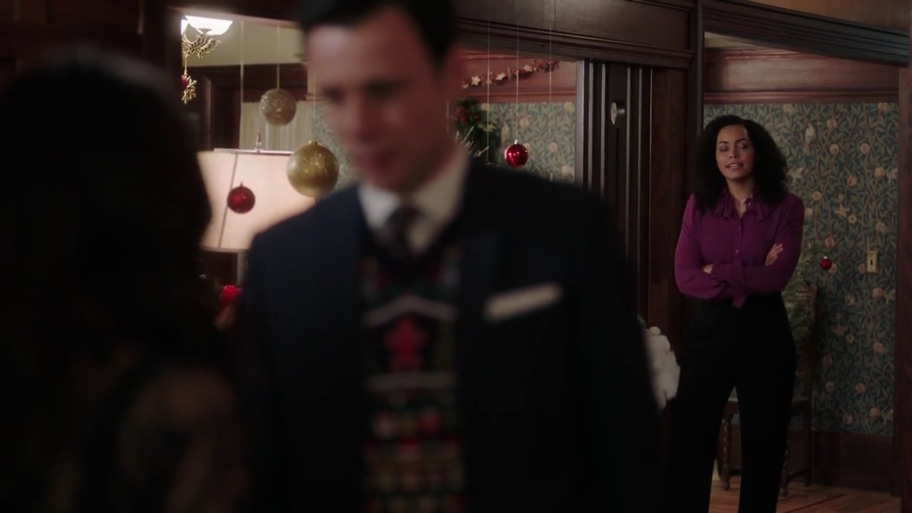 Charmed-Online-dot-nl_Charmed-1x09JingleHell00875.jpg Charmed-Online-dot-nl_Charmed-1x09JingleHell00875.jpg