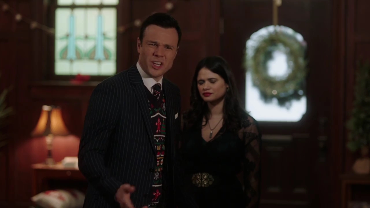 Charmed-Online-dot-nl_Charmed-1x09JingleHell00879.jpg