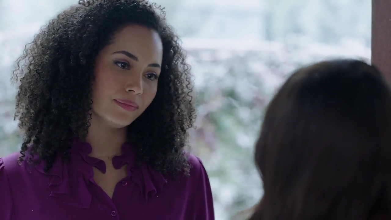 Charmed-Online-dot-nl_Charmed-1x09JingleHell01091.jpg