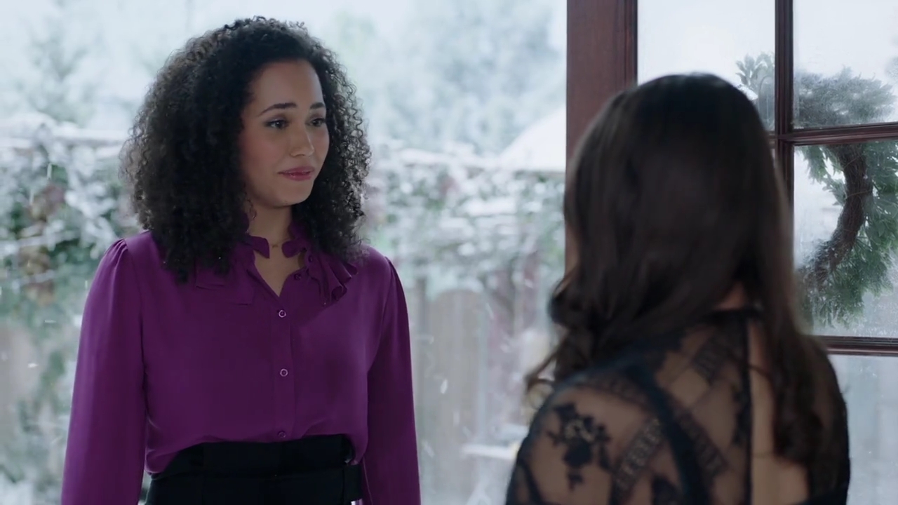 Charmed-Online-dot-nl_Charmed-1x09JingleHell01149.jpg