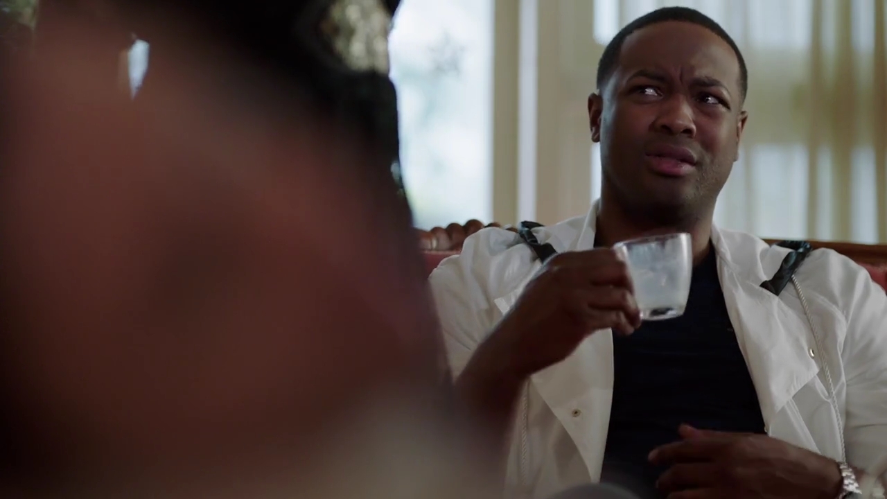 Charmed-Online-dot-nl_Charmed-1x09JingleHell01166.jpg Charmed-Online-dot-nl_Charmed-1x09JingleHell01166.jpg