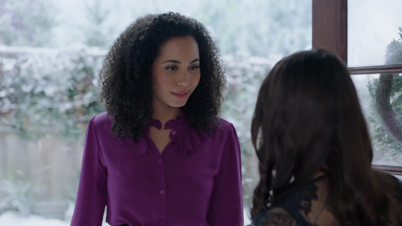 Charmed-Online-dot-nl_Charmed-1x09JingleHell01183.jpg
