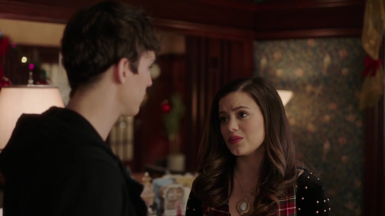 Charmed-Online-dot-nl_Charmed-1x09JingleHell01305.jpg