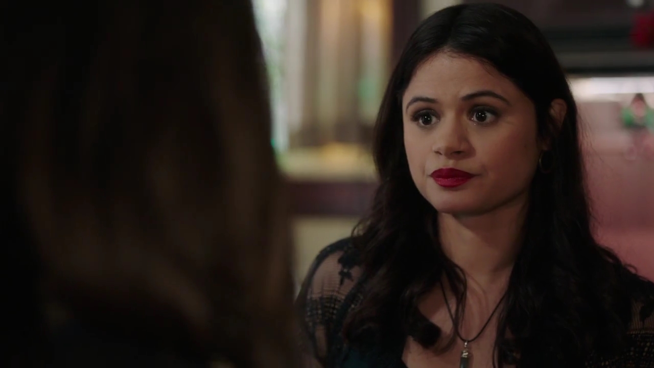 Charmed-Online-dot-nl_Charmed-1x09JingleHell01401.jpg Charmed-Online-dot-nl_Charmed-1x09JingleHell01401.jpg