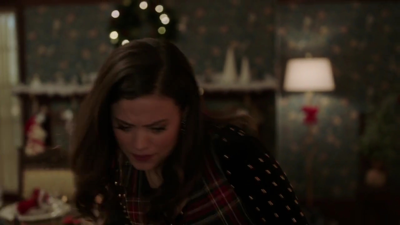 Charmed-Online-dot-nl_Charmed-1x09JingleHell01436.jpg
