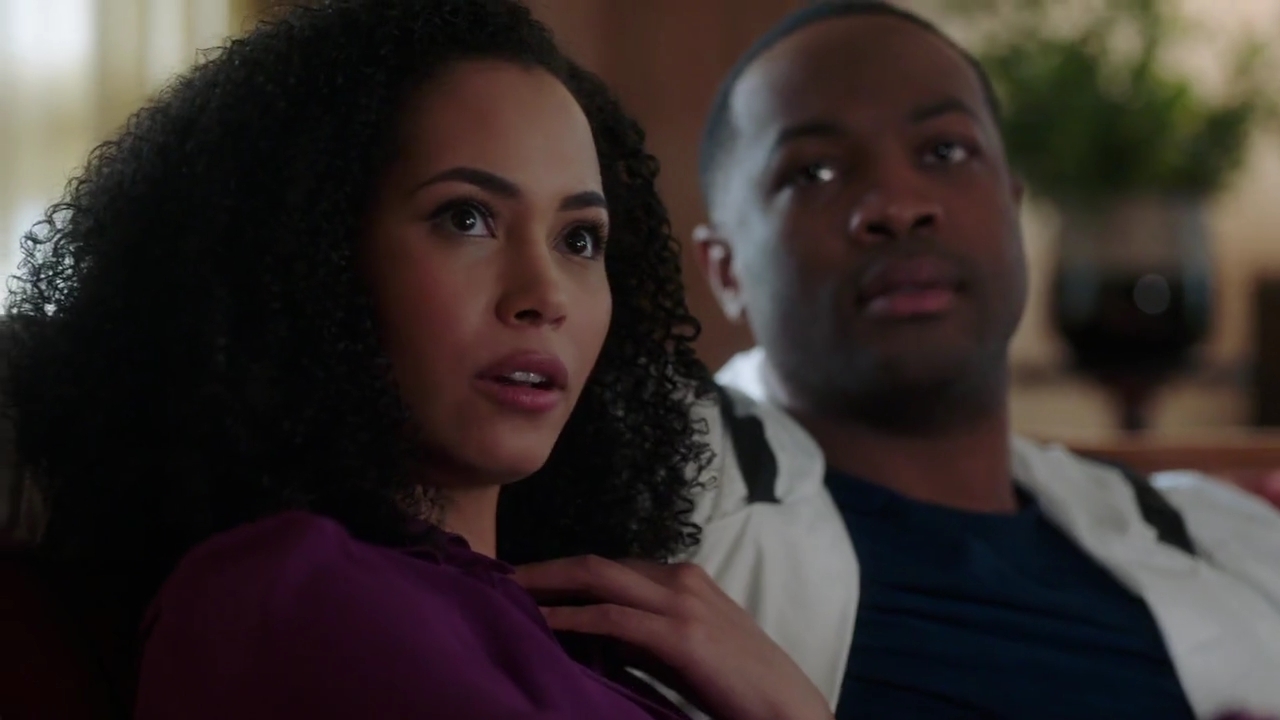 Charmed-Online-dot-nl_Charmed-1x09JingleHell01440.jpg Charmed-Online-dot-nl_Charmed-1x09JingleHell01440.jpg