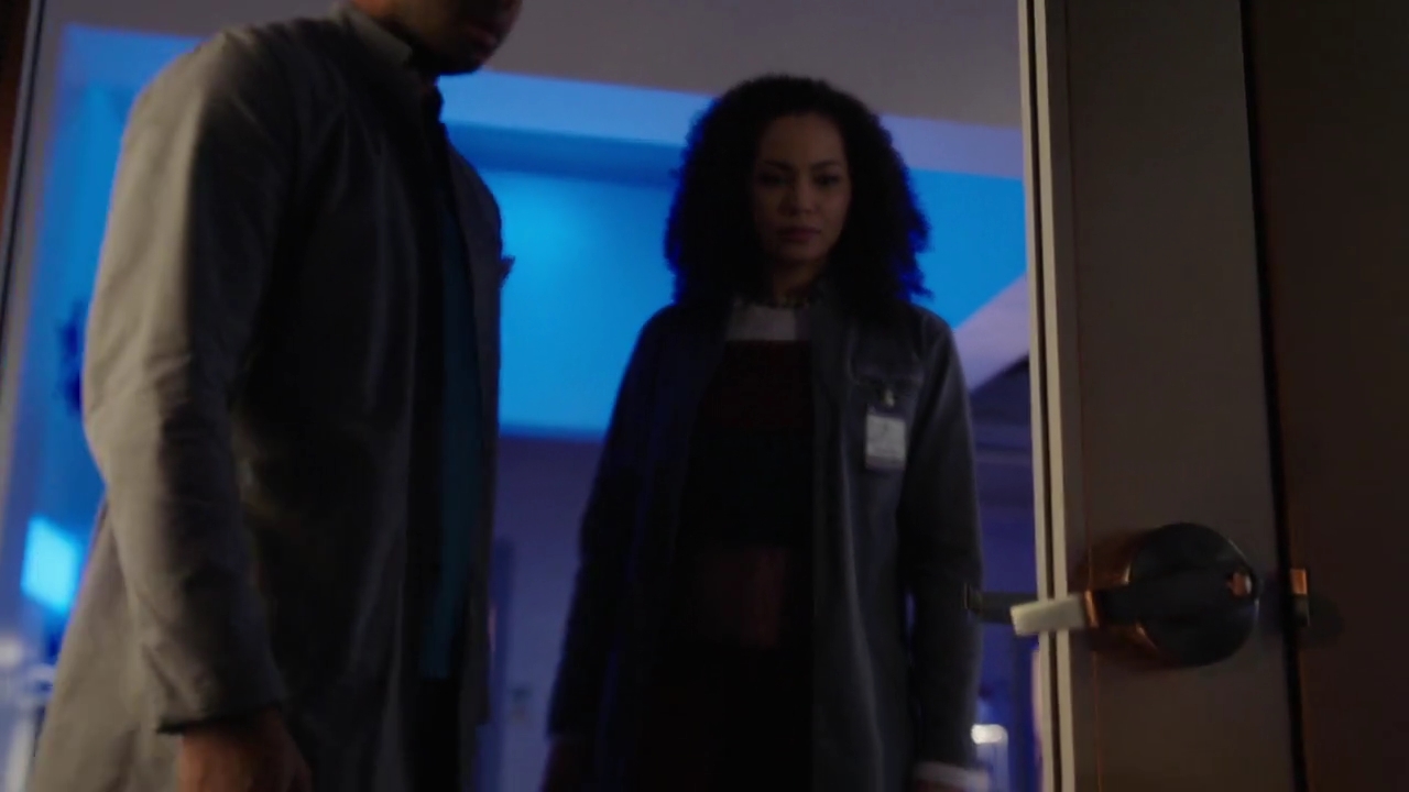 Charmed-Online-dot-nl_Charmed-1x10KeepCalmAndHarryOn00742.jpg Charmed-Online-dot-nl_Charmed-1x10KeepCalmAndHarryOn00742.jpg