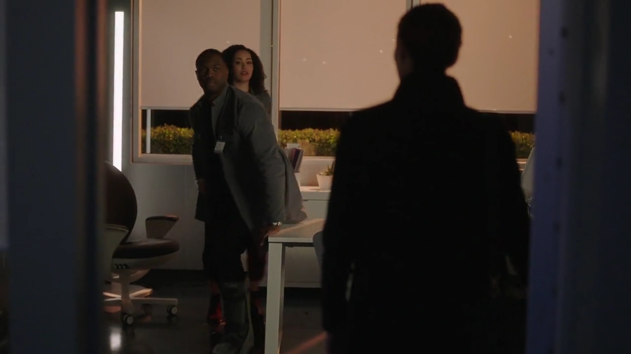 Charmed-Online-dot-nl_Charmed-1x10KeepCalmAndHarryOn00811.jpg Charmed-Online-dot-nl_Charmed-1x10KeepCalmAndHarryOn00811.jpg