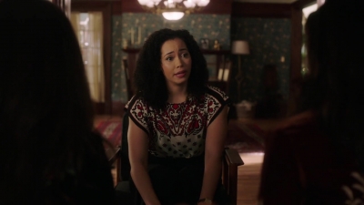 Charmed-Online-dot-nl_Charmed-1x11WitchPerfect00289.jpg