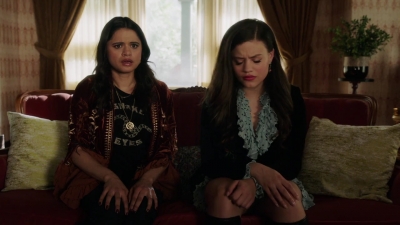 Charmed-Online-dot-nl_Charmed-1x11WitchPerfect00322.jpg