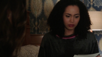 Charmed-Online-dot-nl_Charmed-1x11WitchPerfect02449.jpg