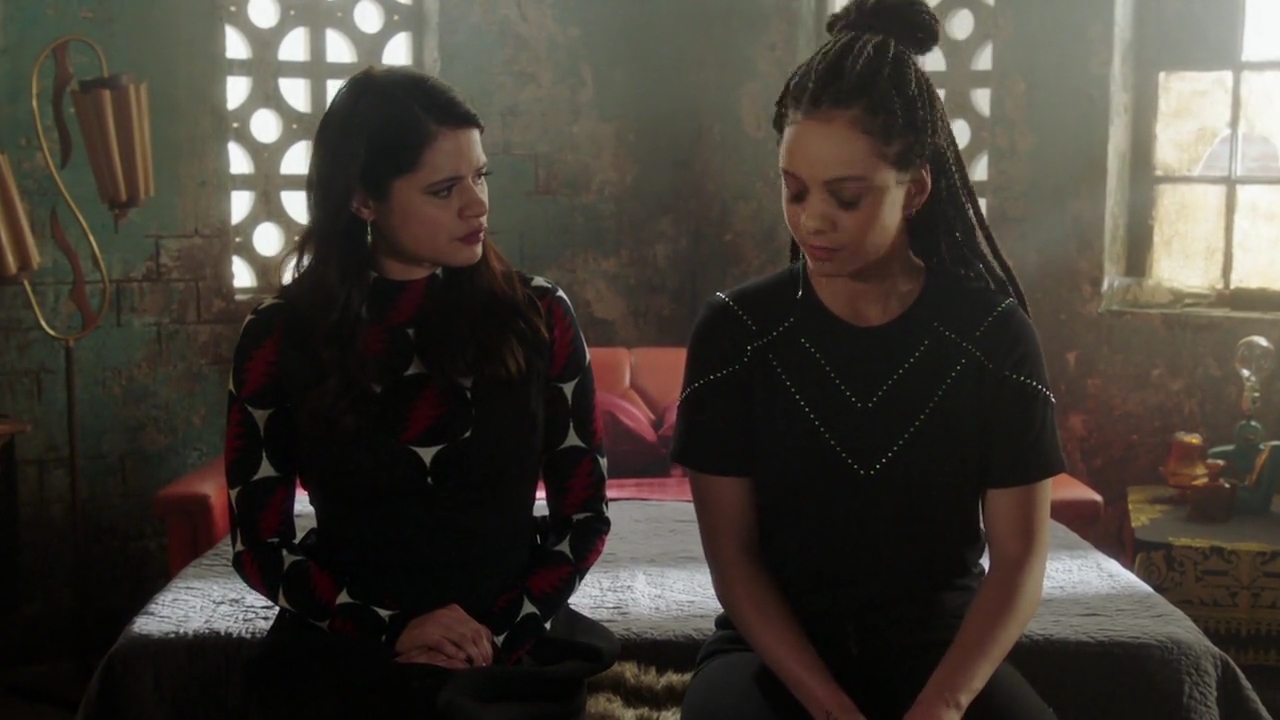 Charmed-Online-dot-nl_Charmed-1x13ManicPixieNightmare01141.jpg Charmed-Online-dot-nl_Charmed-1x13ManicPixieNightmare01141.jpg