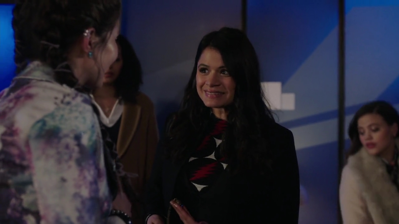 Charmed-Online-dot-nl_Charmed-1x13ManicPixieNightmare01937.jpg Charmed-Online-dot-nl_Charmed-1x13ManicPixieNightmare01937.jpg