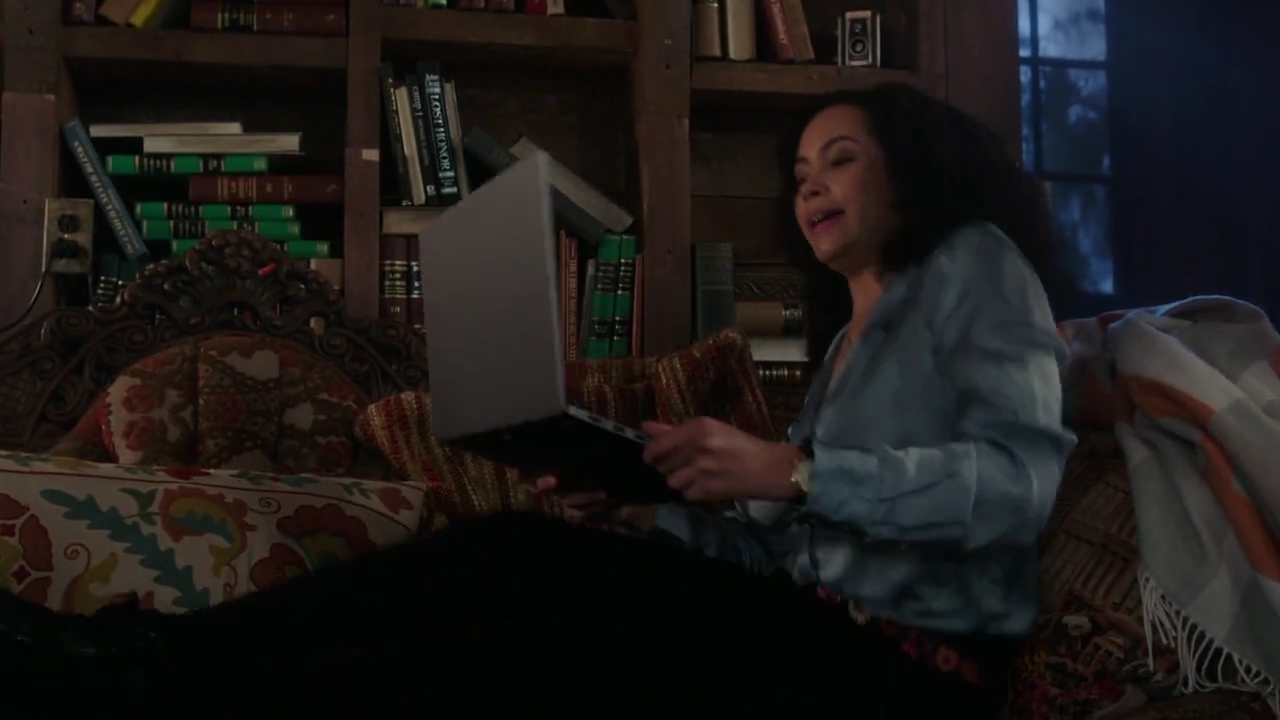 Charmed-Online-dot-nl_Charmed-1x14TouchedByADemon00524.jpg Charmed-Online-dot-nl_Charmed-1x14TouchedByADemon00524.jpg