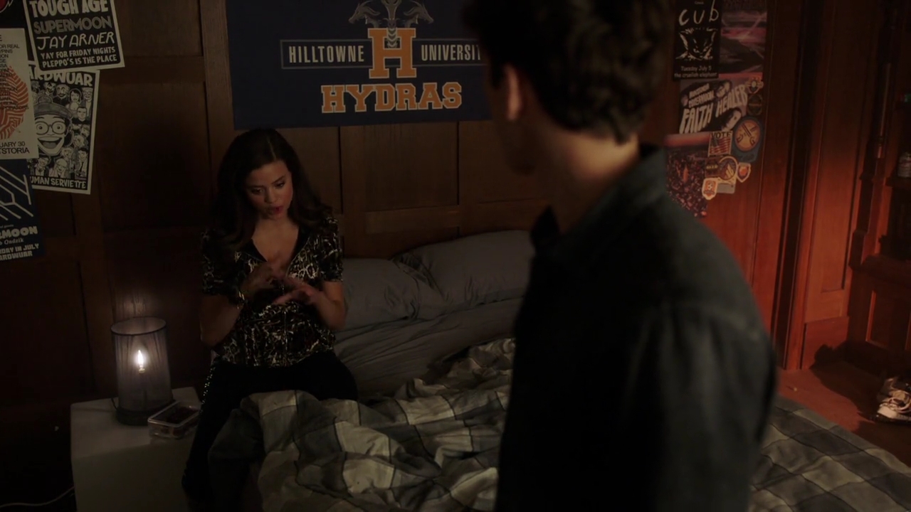 Charmed-Online-dot-nl_Charmed-1x14TouchedByADemon00751.jpg Charmed-Online-dot-nl_Charmed-1x14TouchedByADemon00751.jpg