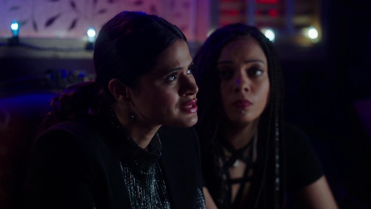 Charmed-Online-dot-nl_Charmed-1x14TouchedByADemon00901.jpg