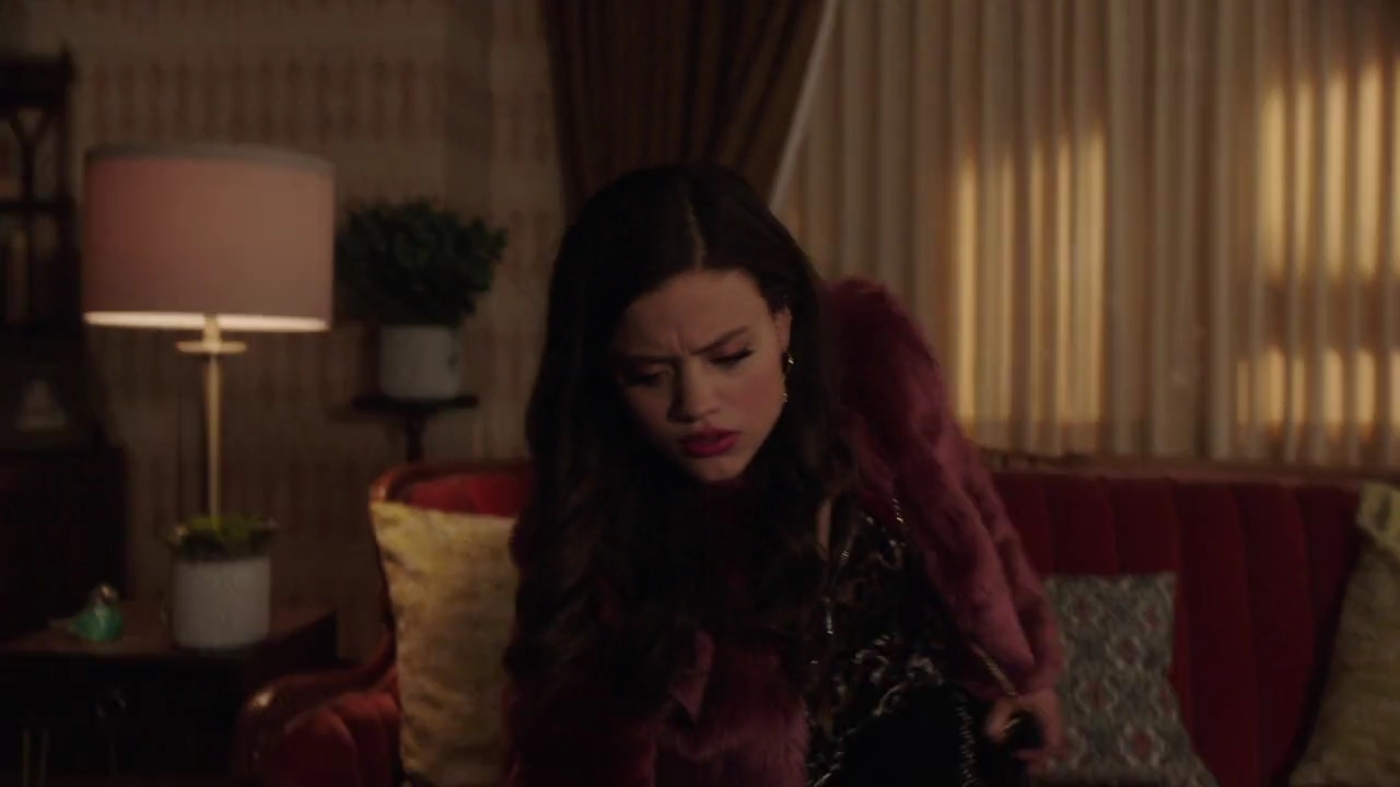 Charmed-Online-dot-nl_Charmed-1x14TouchedByADemon01293.jpg Charmed-Online-dot-nl_Charmed-1x14TouchedByADemon01293.jpg