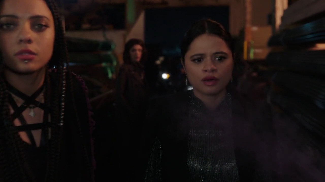 Charmed-Online-dot-nl_Charmed-1x14TouchedByADemon01366.jpg Charmed-Online-dot-nl_Charmed-1x14TouchedByADemon01366.jpg