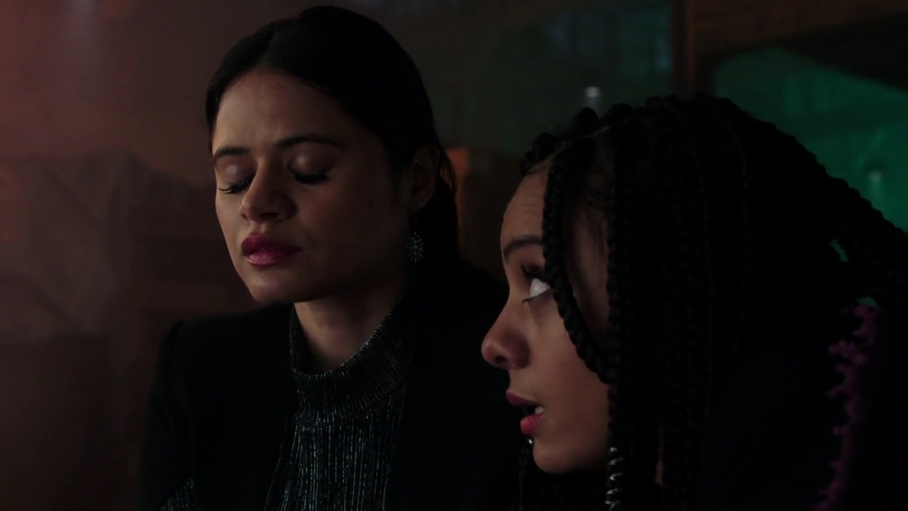 Charmed-Online-dot-nl_Charmed-1x14TouchedByADemon01463.jpg Charmed-Online-dot-nl_Charmed-1x14TouchedByADemon01463.jpg